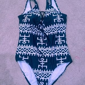 N/wot One piece bathing suit